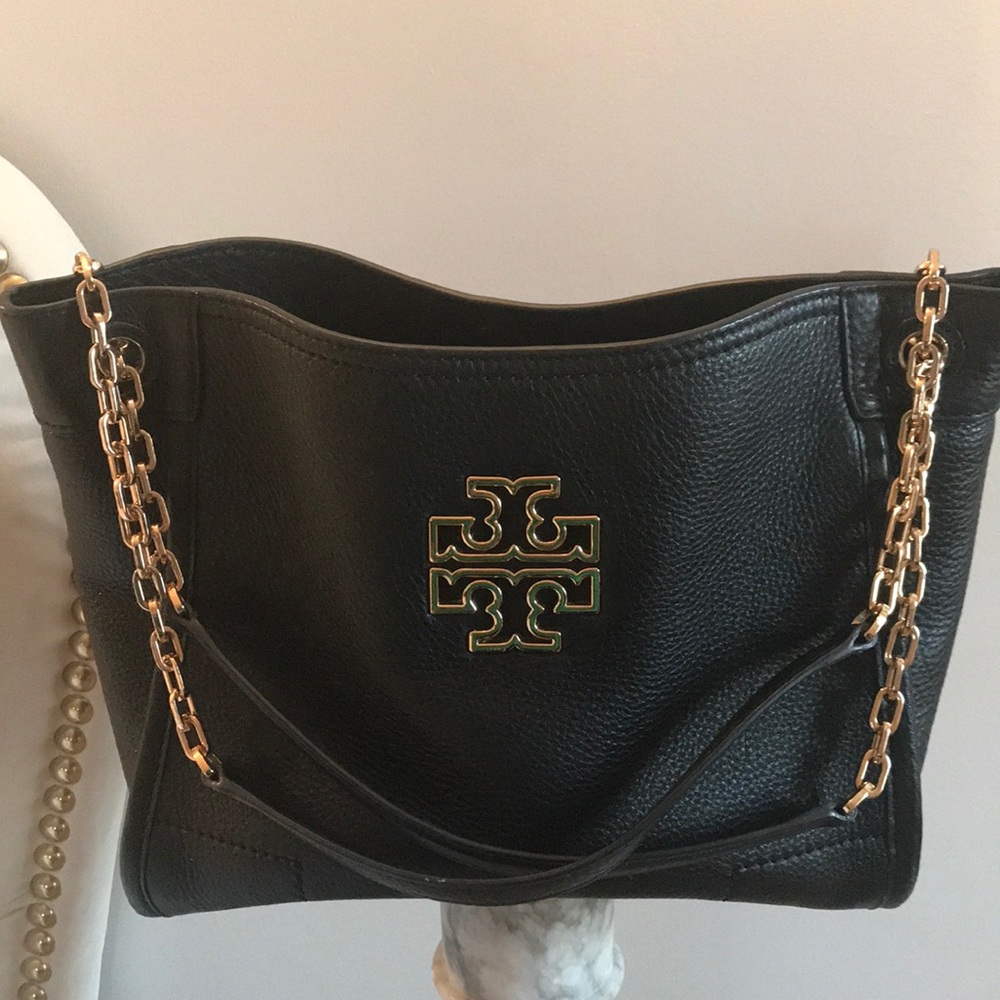 Authentic black Tory Burch leather shoulder bag